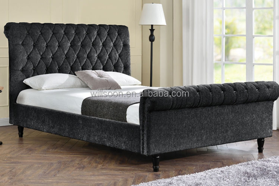 1153 Letto imbottito di design a forma di S in tessuto di velluto