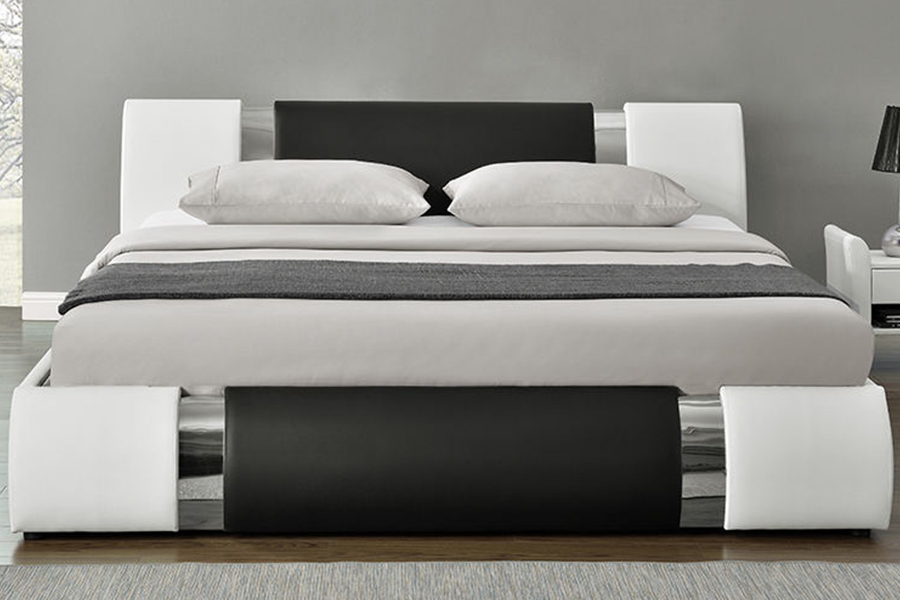 1146 Cuscino decorato con filo d'argento Letto Imbottito