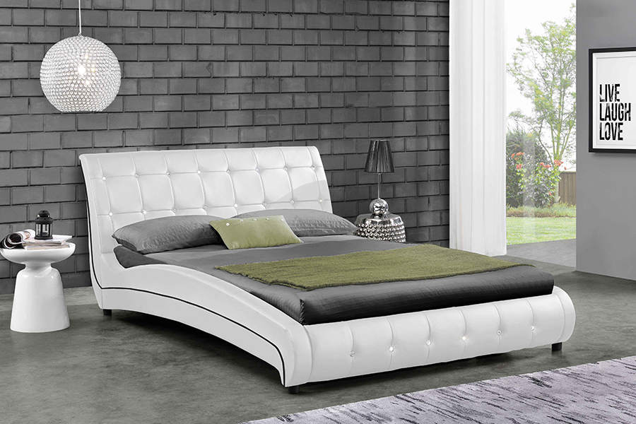1144 Letto imbottito con struttura in legno massello decoro diamante