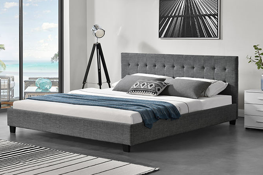 1257 Letto imbottito con decorazione in stile moderno a pannello