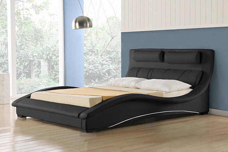 Letto imbottito in pelle dal design classico curvo 1840
