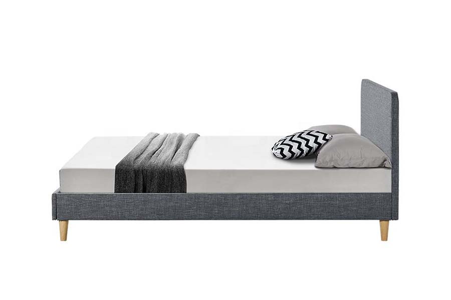 1509 Letto imbottito in lino di legno di alta qualità