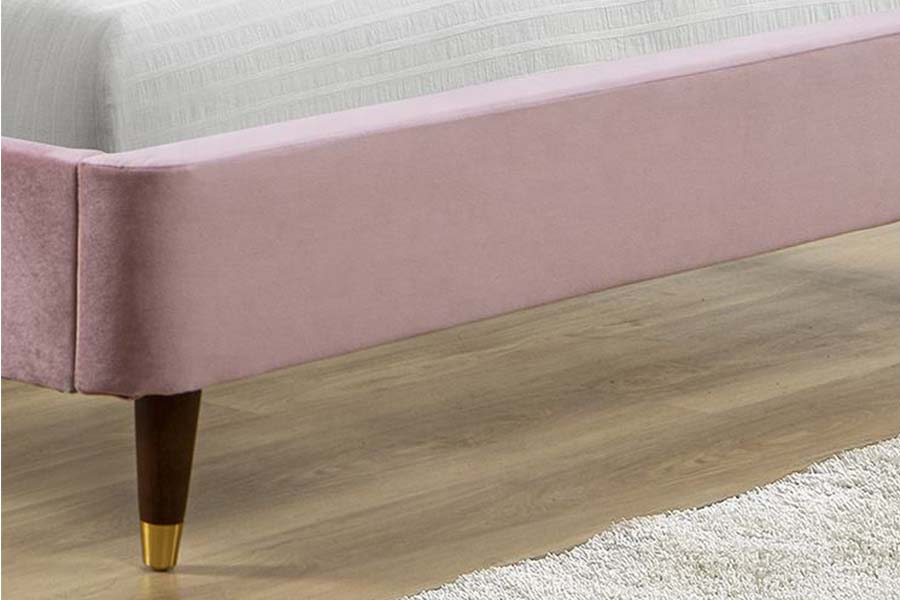 1598 Tessuto in velluto rosa con letto imbottito con pannelli in legno