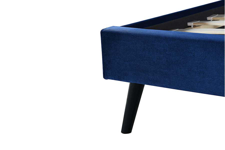 1494 Letto Queen con gambe in legno Letto imbottito con testiera morbida blu
