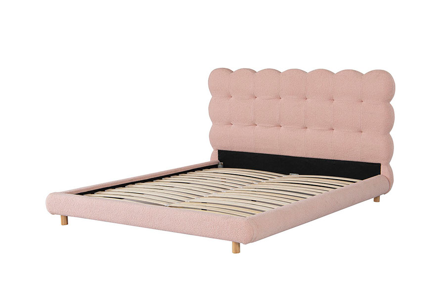 4134 Letto imbottito capitonné in lana Sherpa dal design francese