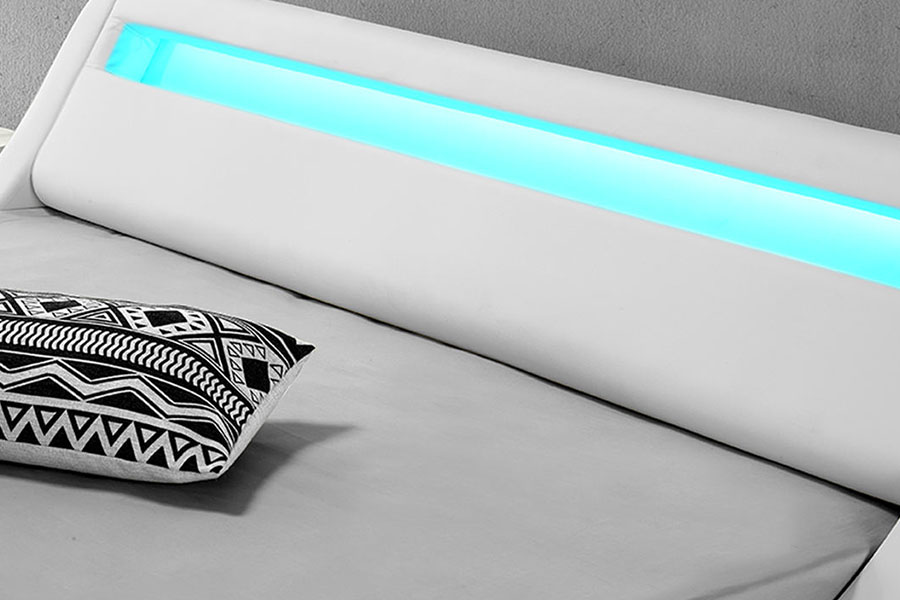 1137-1 Struttura letto imbottita in pelle Smart LED King Storage