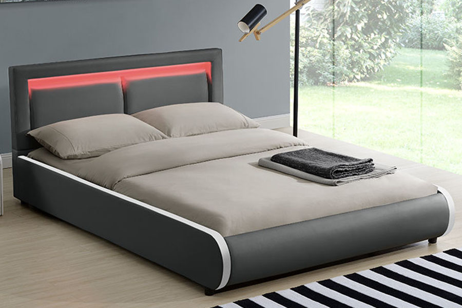 1124-1 Struttura letto imbottita in pelle imbottita moderna europea a LED