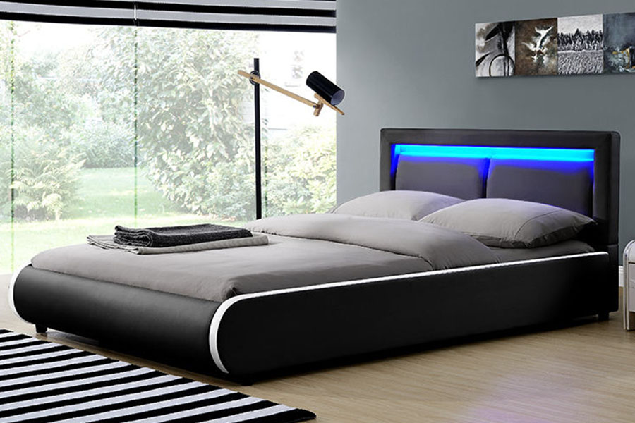 1124-1 Struttura letto imbottita in pelle imbottita moderna europea a LED