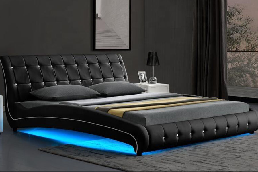 1144-1 Struttura letto imbottita di lusso a LED in ecopelle capitonnè