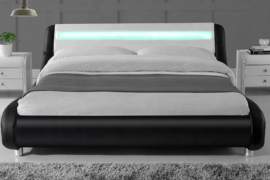 1140-1 Struttura letto imbottita con LED bicolore in pelle sintetica