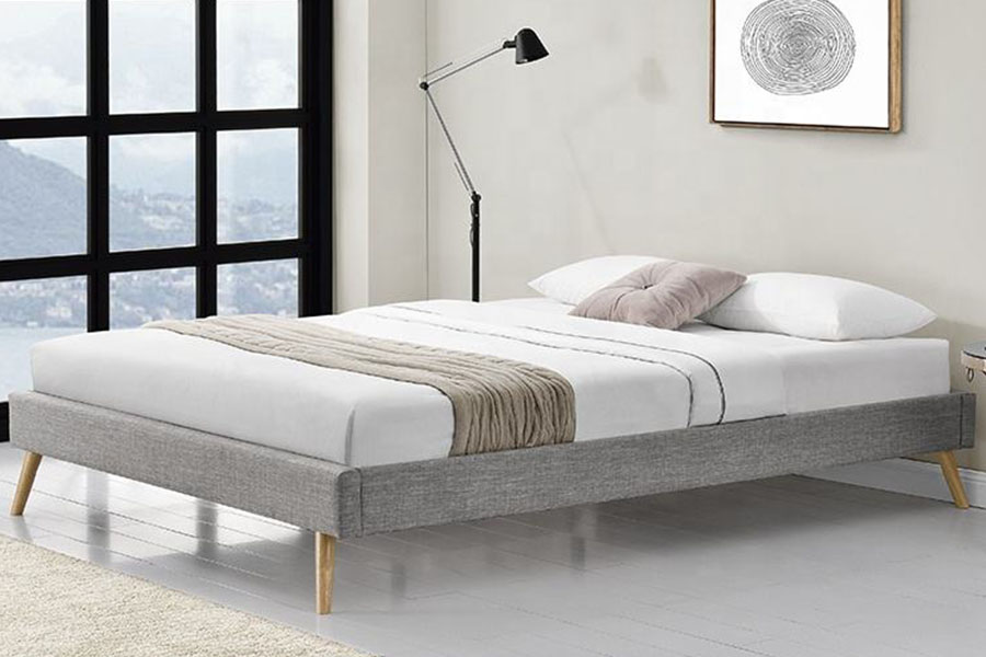 1159C Letto scandinavo con pannelli in compensato e piedi in legno di lino